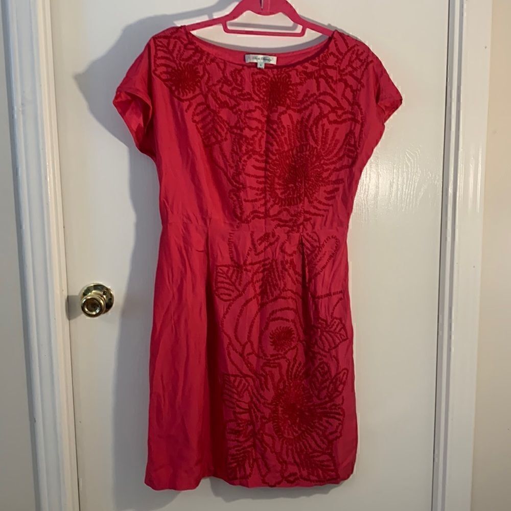 Beth Bowley GUC 100% silk bright pink/red embroidered floral dress Size 6